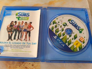 Los Sims 4 PS4