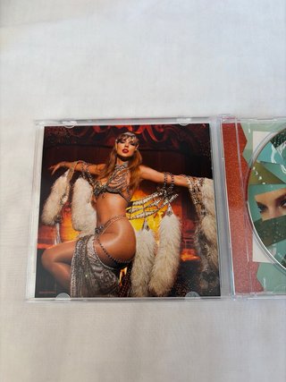 Taylor Swift The Life of a Showgirl CD