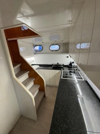 Yate Astondoa 60 GLX