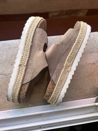 Sandalias plataforma beige