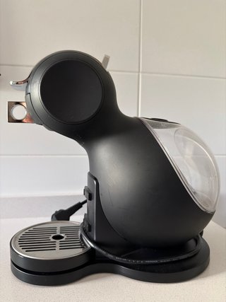 Cafetera Nescafé Dolce Gusto Negra