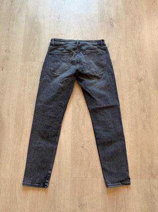 Zara Vaqueros Negros Desgastados Talla S