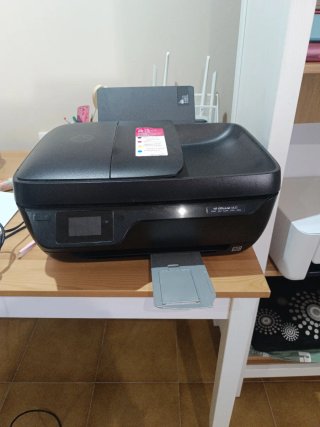 Impresora HP OfficeJet 3833 Multifunción