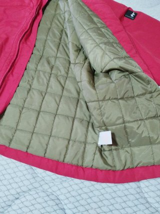 Chaqueta Decathlon Roja con Capucha