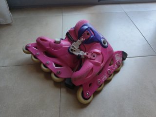 Patines en línea rosas para niña