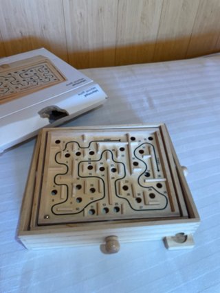 Juego de laberinto de madera