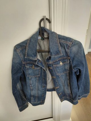 Chaqueta Vaquera Azul,  Edad 10 u 11 años.