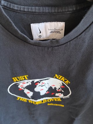 Camiseta negra Nike