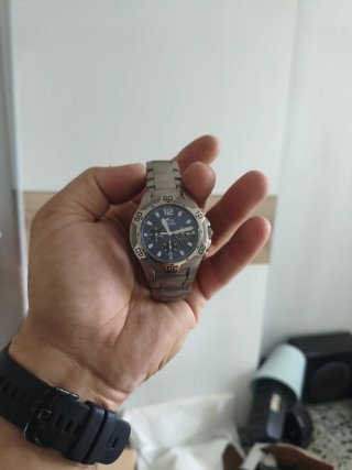 Reloj Lotus Titanio