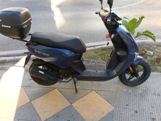 MH Scooter Azul