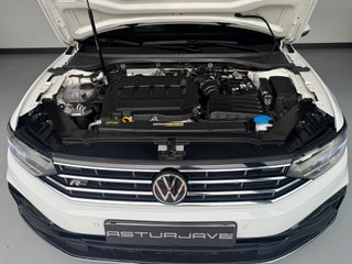 Volkswagen Passat Variant R-Line 2.0 TDI 110kW DSG