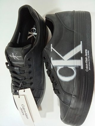Zapatillas Calvin Klein Jeans negras logo CK talla
