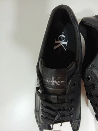 Zapatillas Calvin Klein Jeans negras logo CK talla