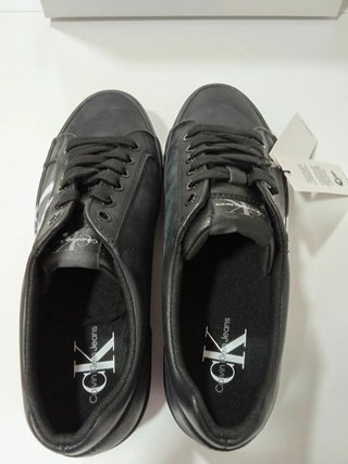 Zapatillas Calvin Klein Jeans negras logo CK talla