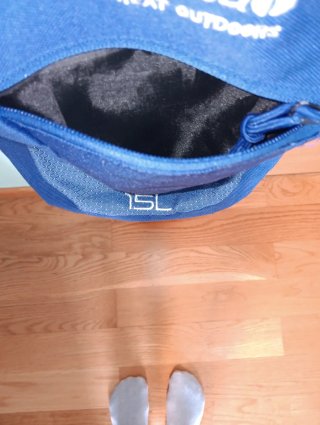Mochila Regatta azul de 15l y 2 bolsillos