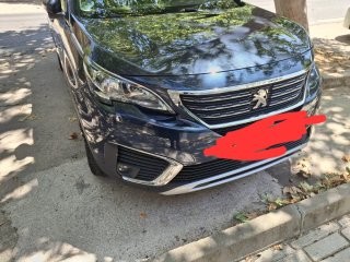 Rejilla antiniebla D Peugeot 5008 2020