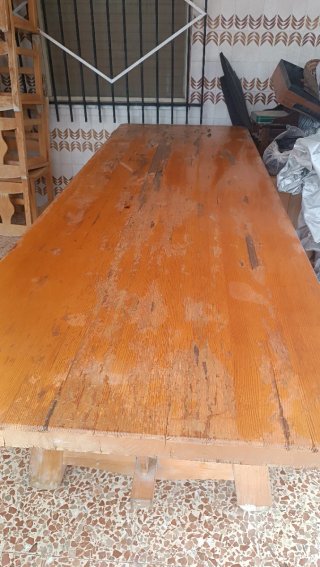 Mesa de madera maciza 3 metros de larga  + 8 silla