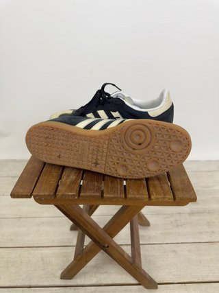adidas Samba OG W – Core Black / Wonder White / Si