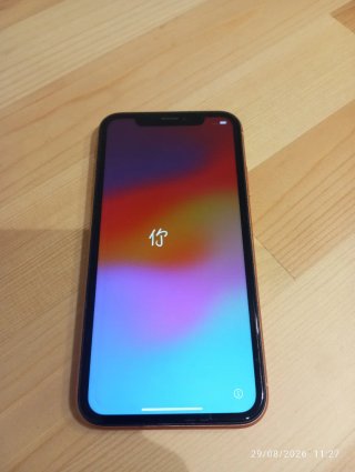 iPhone XR Coral in buone condizioni