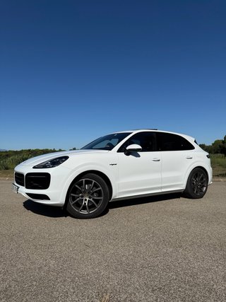 Porsche Cayenne Hybrid