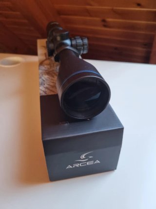 Mira telescópica Arcea Adler 2.5-20x50
