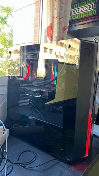 Torre PC Gaming Negra con LED