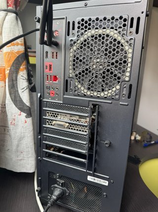 Torre PC Gaming Negra con LED