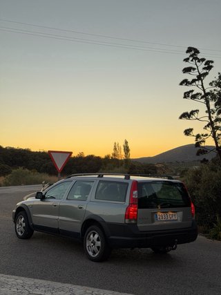 Volvo XC70 2003