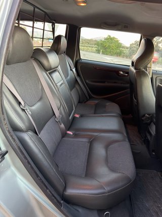 Volvo XC70 2003