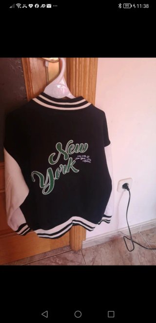 Chaqueta estilo béisbol Zara niño T.9