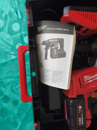 Milwaukee M18 BLHX Martillo combinado