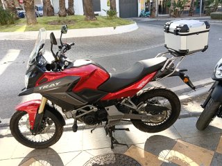 MH Motorcycles Adventure Roja/Gris