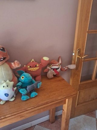Lote de peluches variados