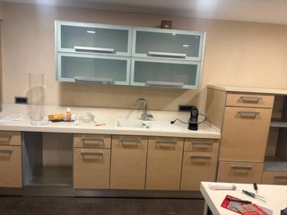 Cocina modular madera y cristal
