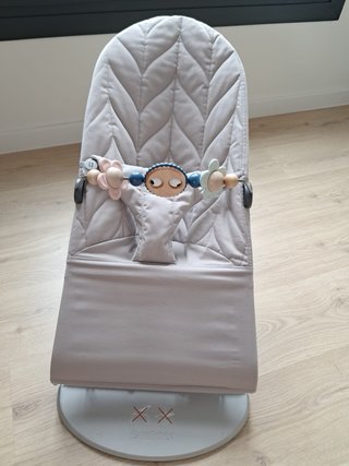 Hamaquita bebé BabyBjörn gris