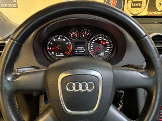 Audi A3 Sportback 1.8 TFSi Attraction