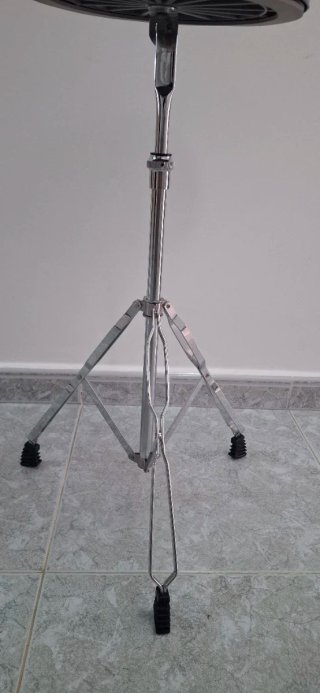 Caja sorda Remo con soporte