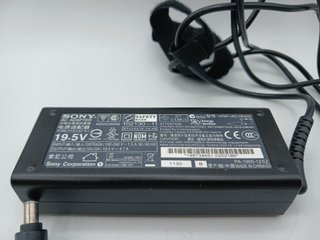 Cargador Sony VAIO VGP-AC19V35 19.5V 4.7A