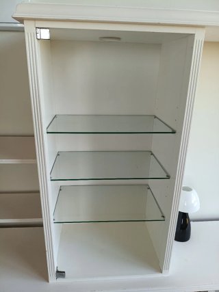 Mueble de salón madera maciza y cristal