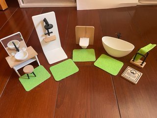 Casita de muñecas con accesorios