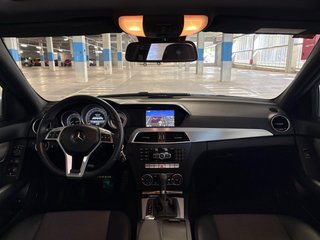 Mercedes-Benz Clase C 220D AMG UNICO DUEÑO