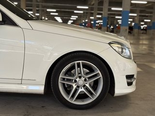 Mercedes-Benz Clase C 220D AMG UNICO DUEÑO