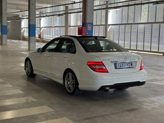 Mercedes-Benz Clase C 220D AMG UNICO DUEÑO