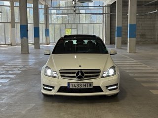 Mercedes-Benz Clase C 220D AMG UNICO DUEÑO