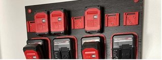 EINHELL 18V --5 Soportes para baterías y 5 herrami