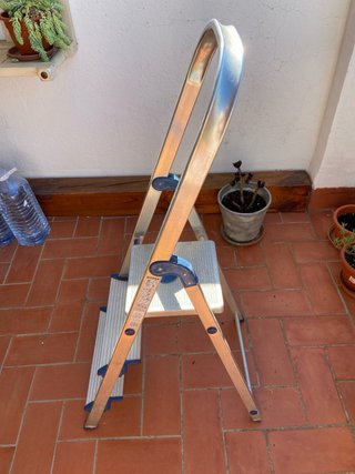 Escalera aluminio 3 peldaños