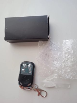 Mando para garaje programable 4 botones. Nuevo