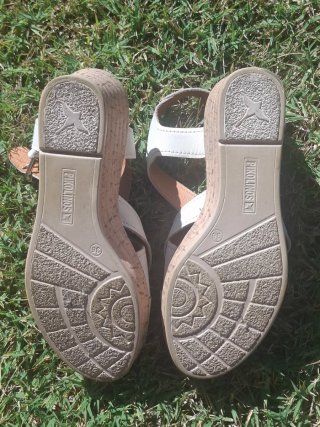 Sandalias Pikolinos blancas talla 36