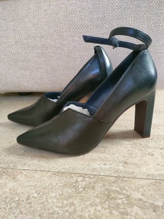 Scarpe pelle nera con tacco cm 9