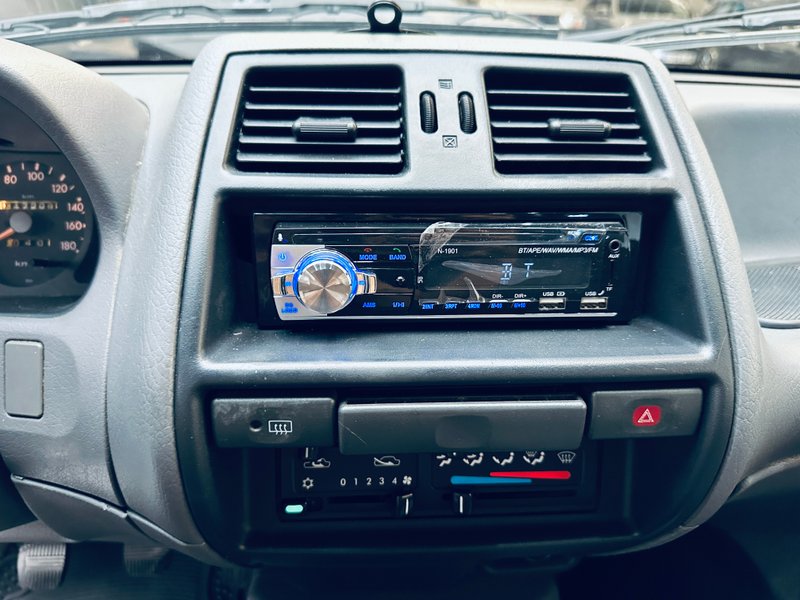 Nissan Terrano II 2.7 TDI Dakar 3p 1997, foto 29